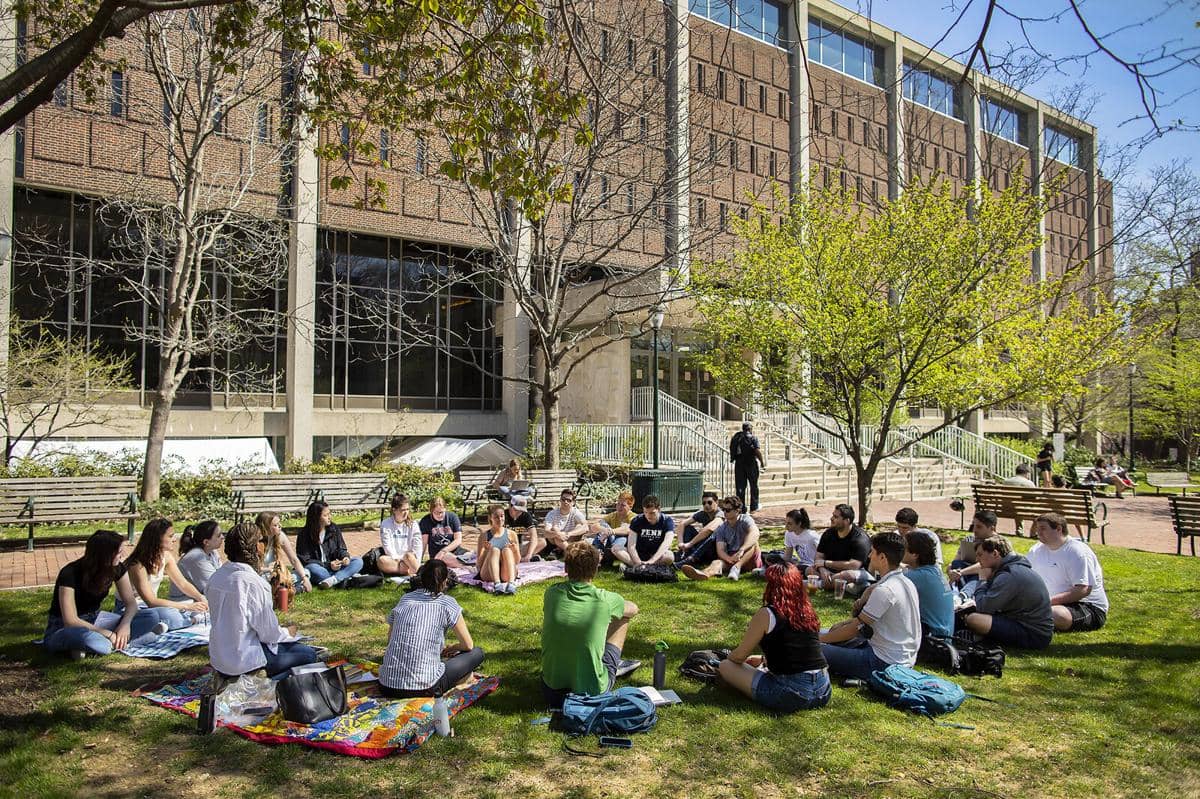 Profil University of Pennsylvania, Tempat Studi Master Erina Gudono