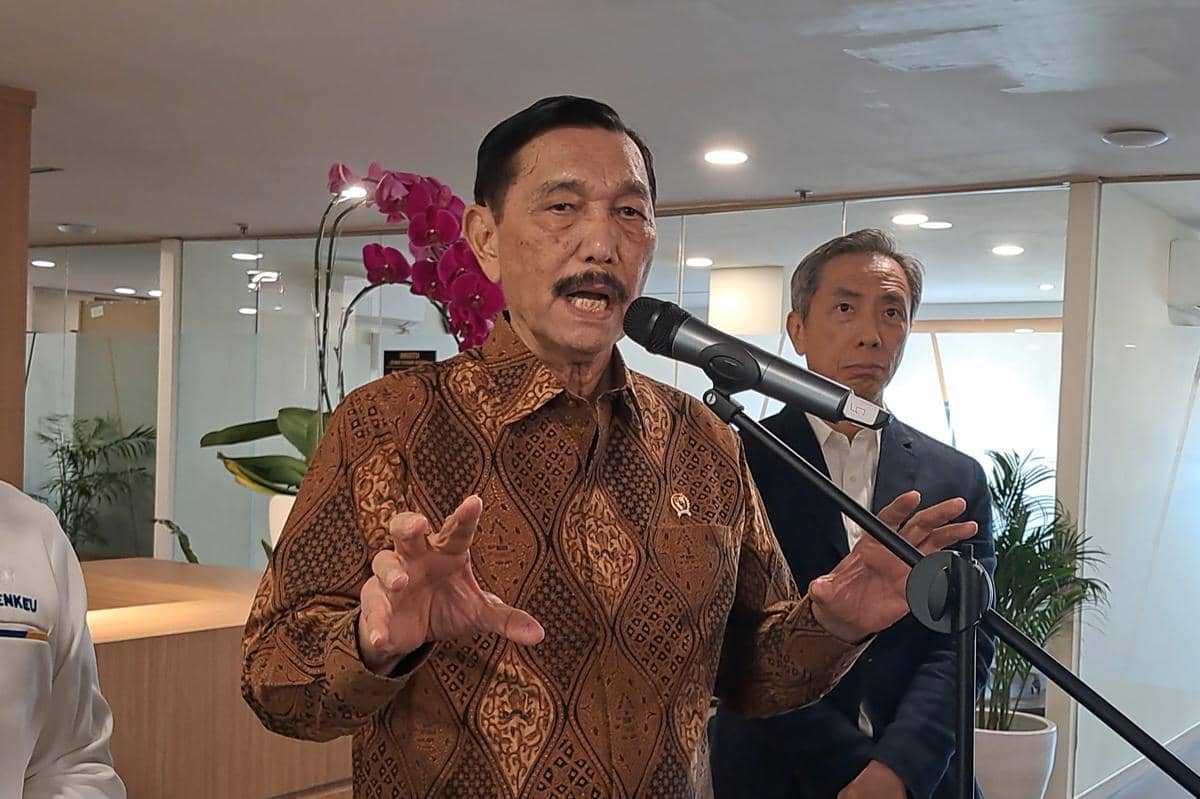 Ada BUMN Ekspor, Luhut Singgung Nasib Ditjen Bea Cukai