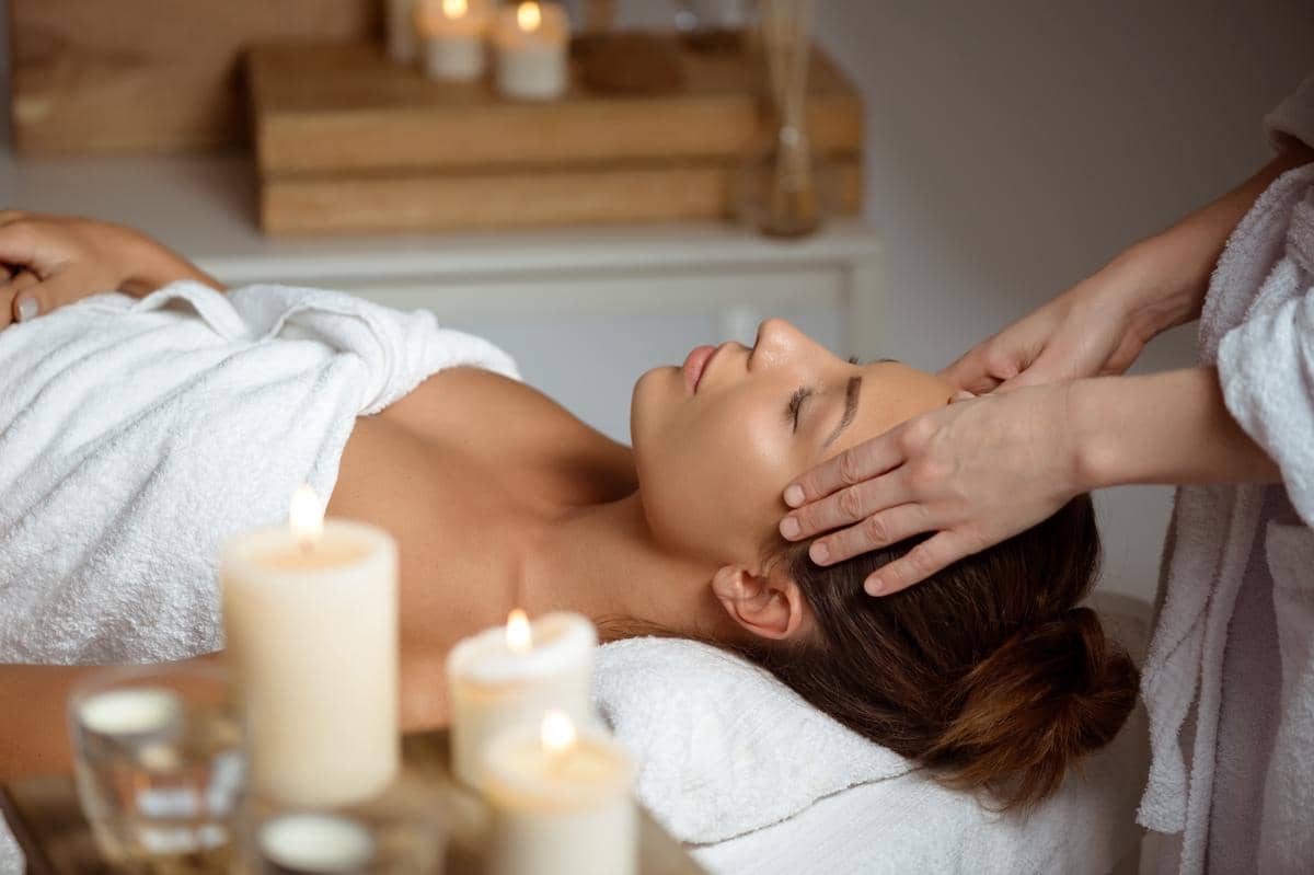 ilustrasi jurusan Spa dan Beauty Therapy