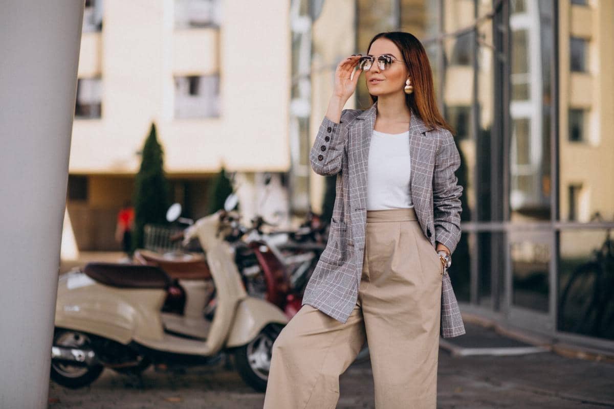 ilustrasi outfit yang minimalis dan elegan