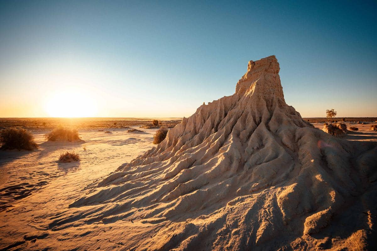 Willandra Lakes Region diakui UNESCO sebagai Situs Warisan Dunia sejak tahun 1981.