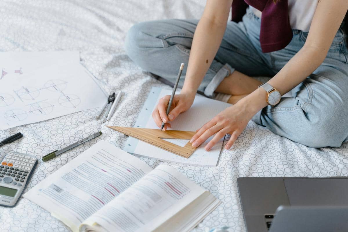 Cara Bikin Jadwal Belajar Gap Year Tanpa Terasa Membosankan