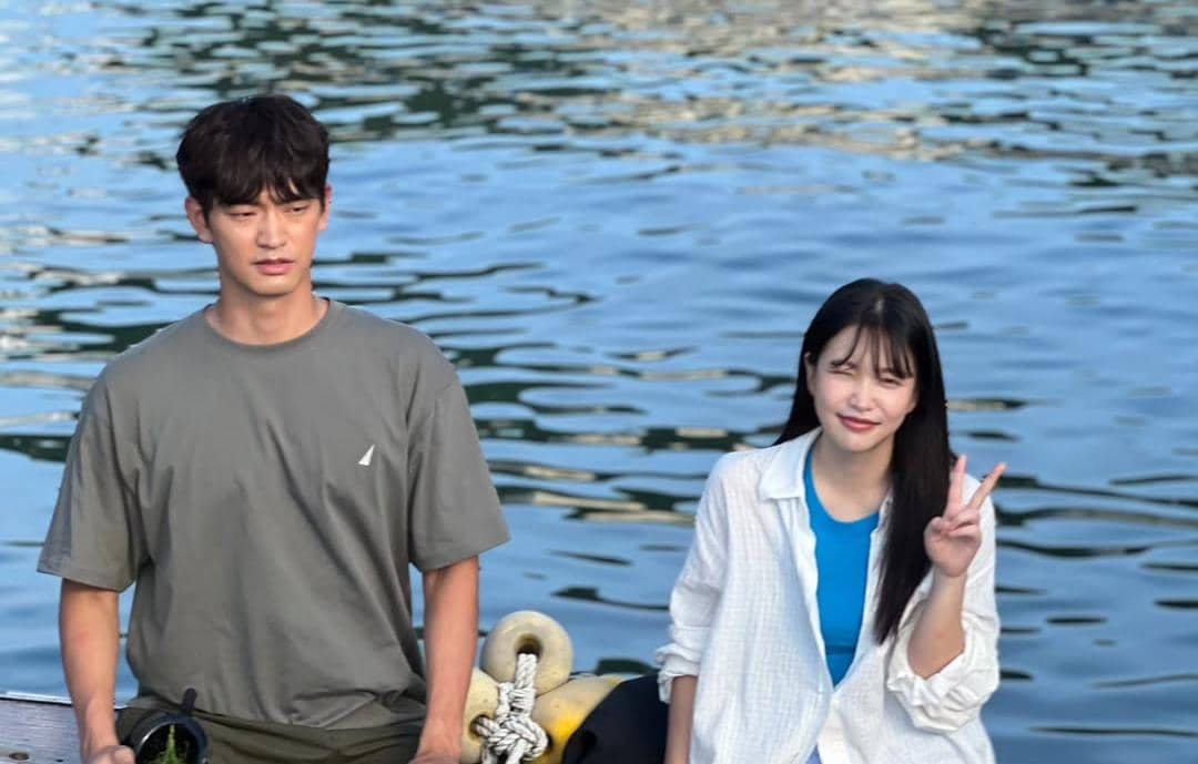Kang Sang Joon dan Yeri di drama Azure Spring