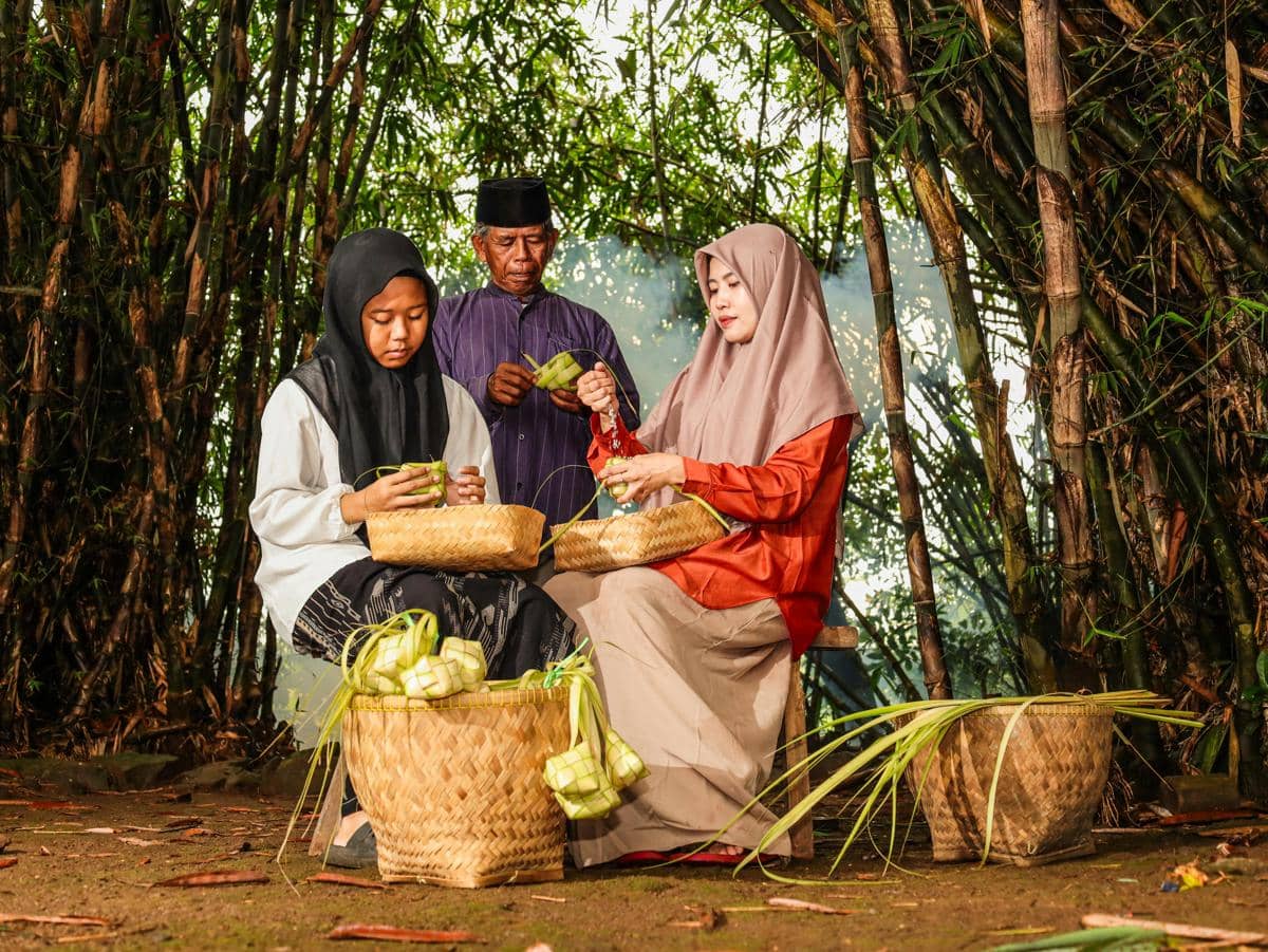 Kamu Tahu? Besek Bambu Bisa Bikin Kurban Lebih Ramah Lingkungan