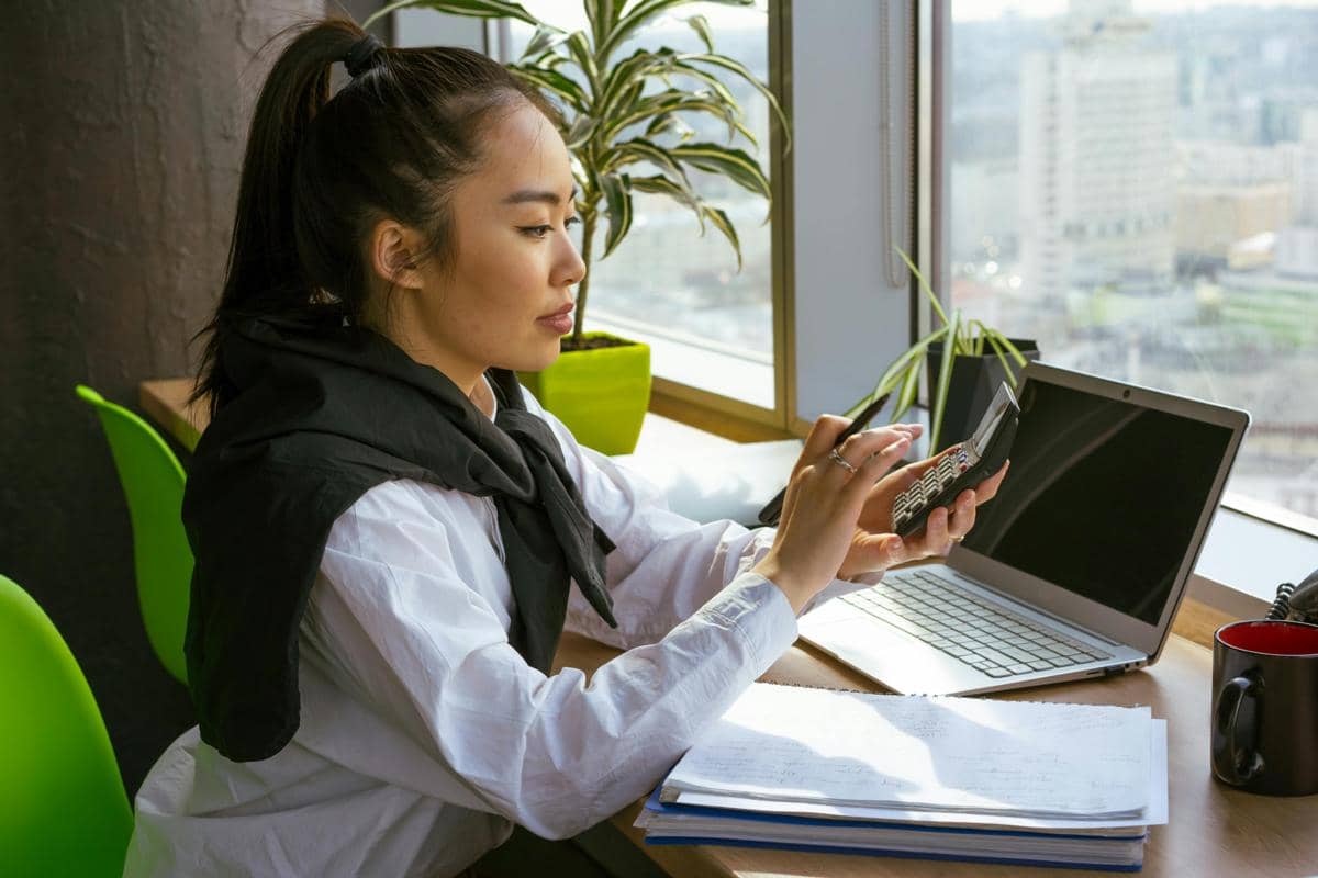 Gaji Bisa Rp22 Juta per Bulan, Kamu Tertarik Jadi Carbon Accountant?