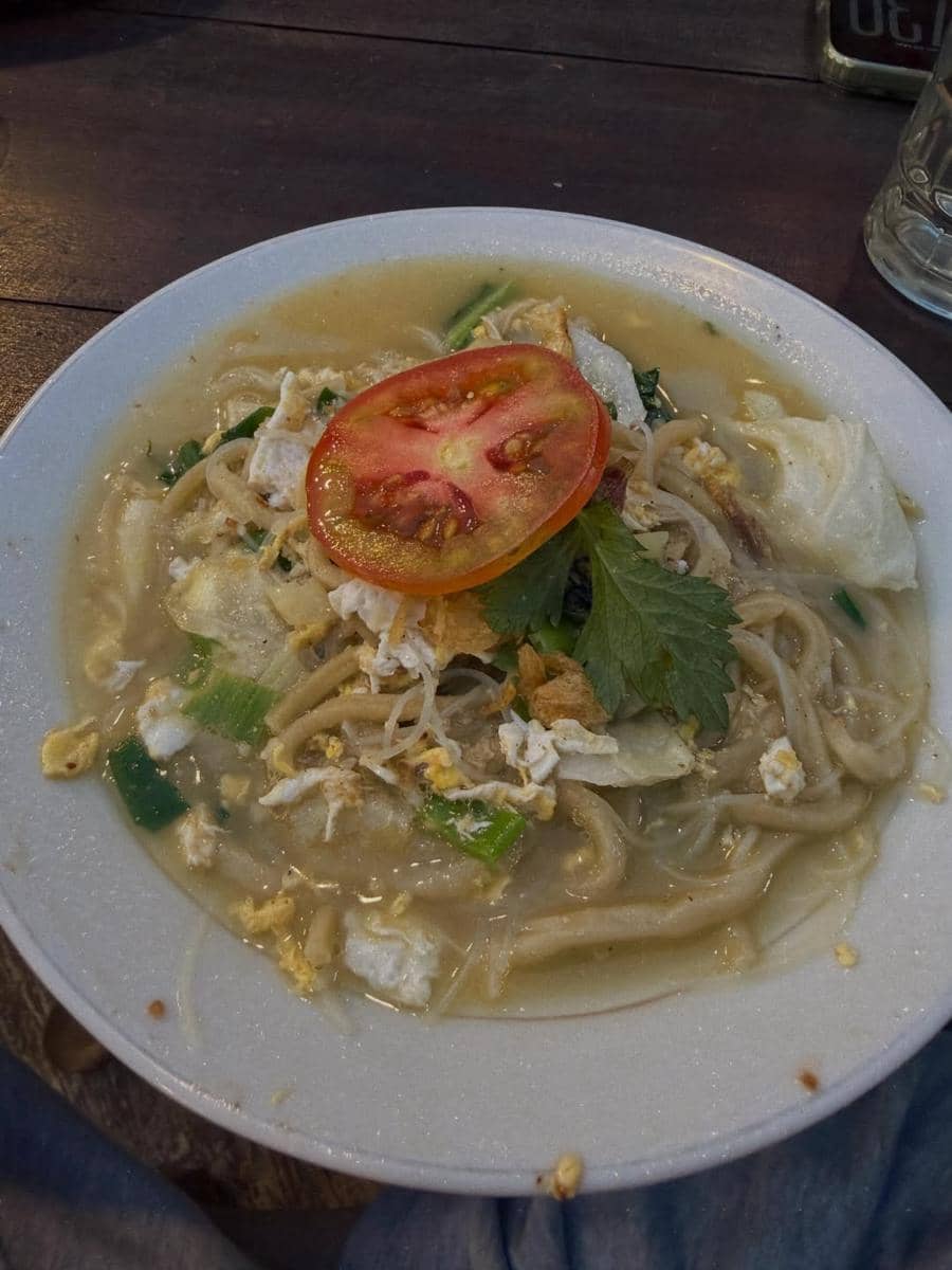 Tissa Biani jalan-jalan di Kota Solo