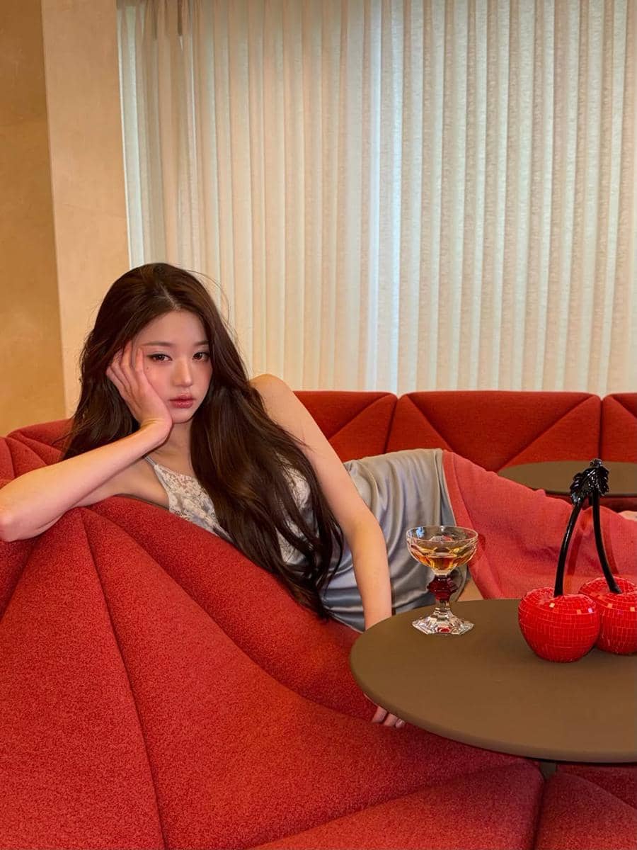 Jang Wonyoung dengan apartemen mewahnya