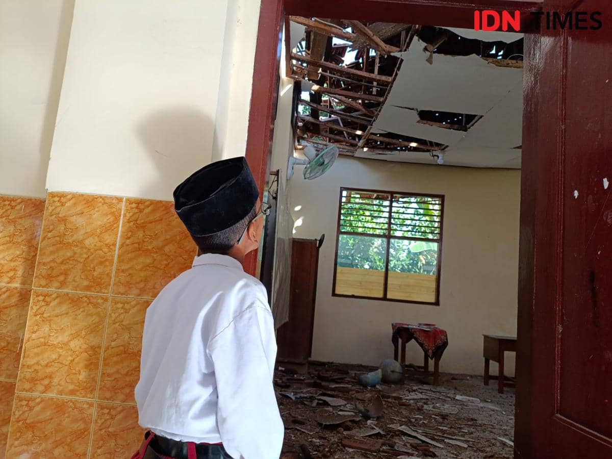 Ruang kelas 5 SDN 1 Babadan yang juga rusak. IDN Times/Bramanta Pamungkas
