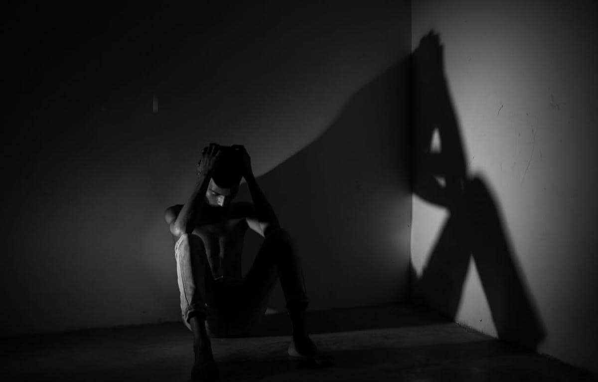 [PUISI] Antara Doa yang Jauh dan Dosa yang Menyembunyikan Diri