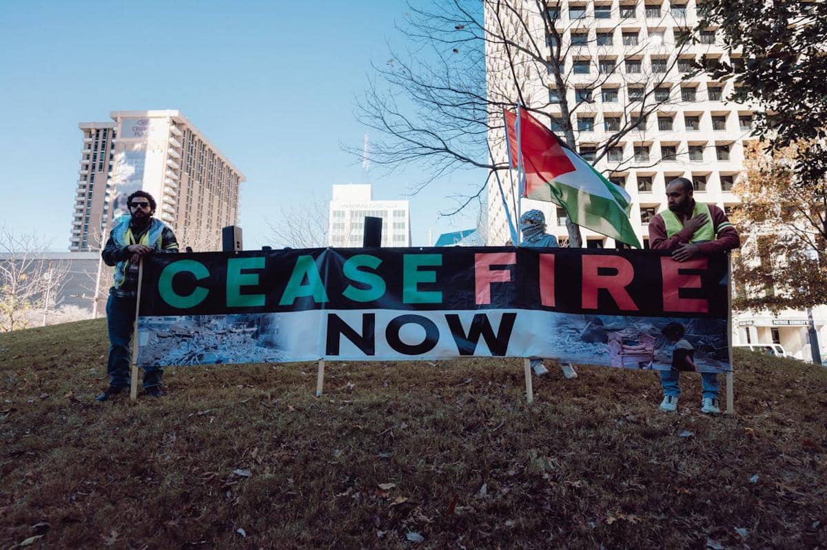 Demo menuntut gencatan senjata di Gaza, Palestina.