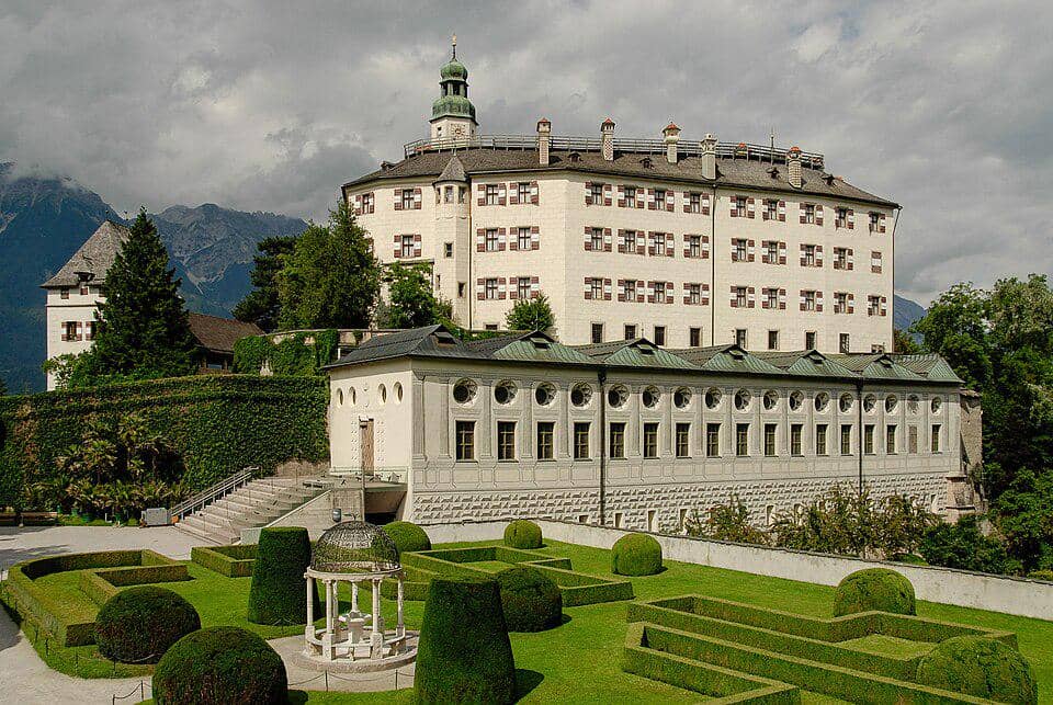 Kastil Ambras di Austria