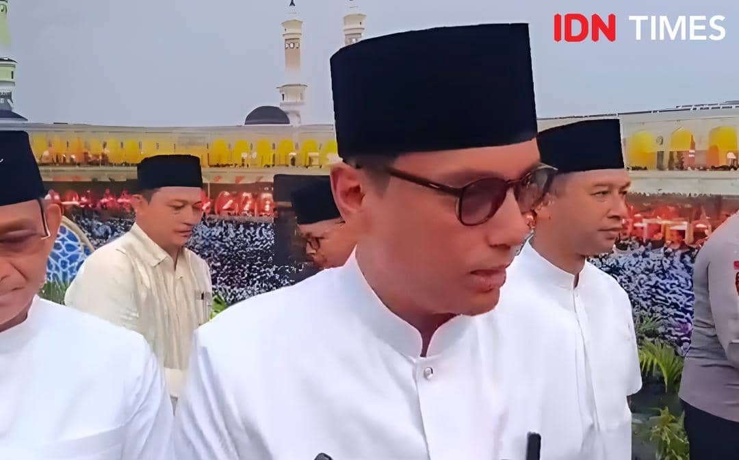 Ribuan Warga Medan Salat Idul Adha di Lapangan Merdeka, Ini Pesan Rico