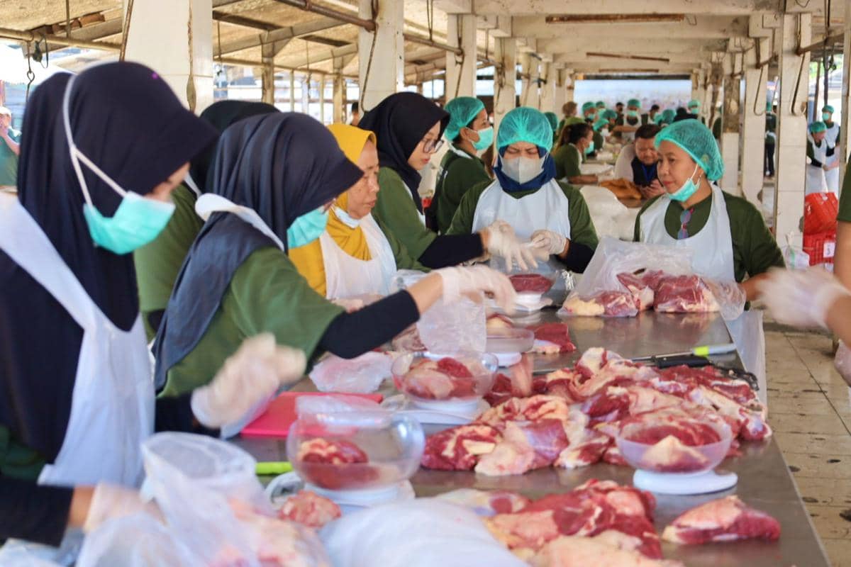 RPH Surabaya Sembelih 180 Ekor Hewan Kurban