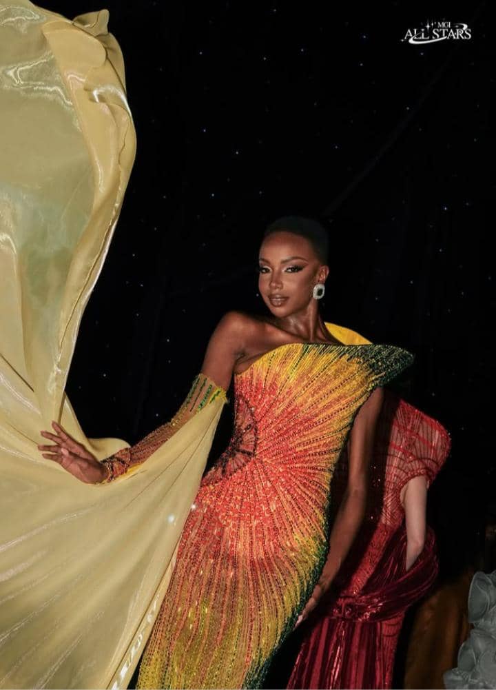 Potret evening gown finalis MGI All Star