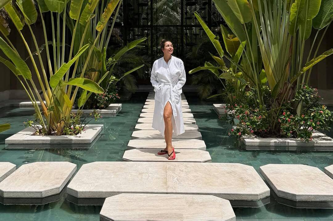 9 Potret Malaika Arora Liburan Musim Panas di Maldives, Seru!