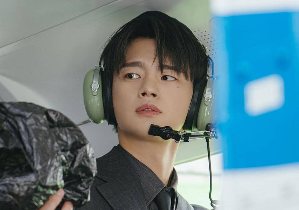 still cut drama Korea See You at Work Tomorrow