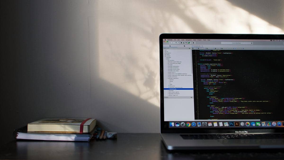 ilustrasi vibe coding