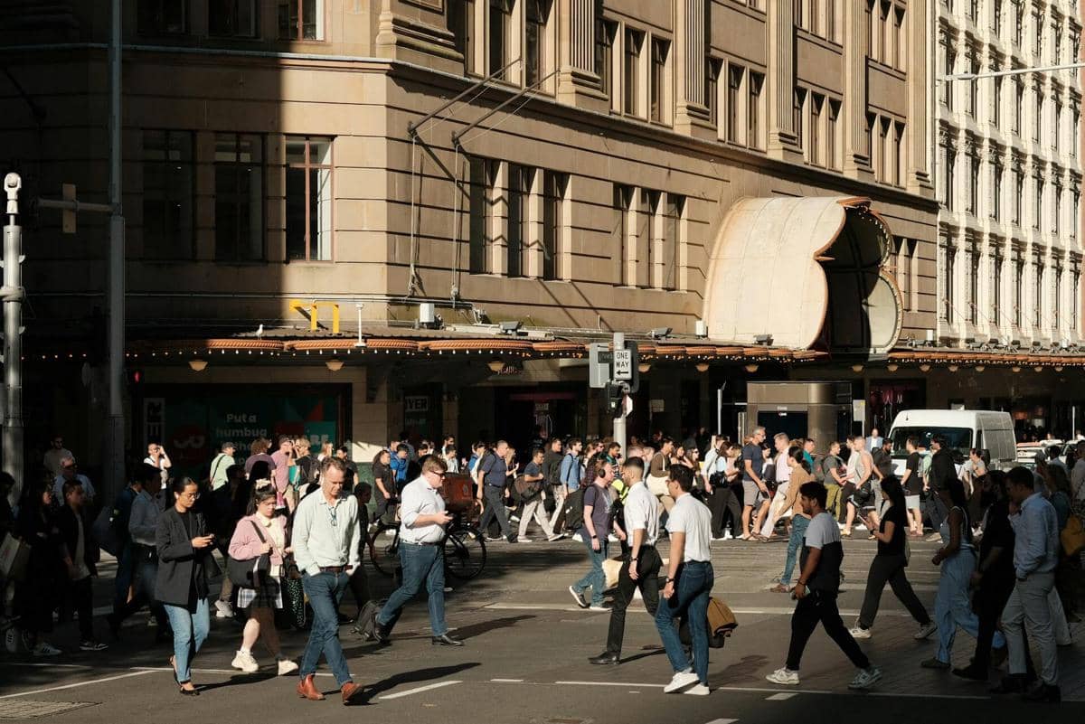 ilustrasi pejalan kaki, crowd
