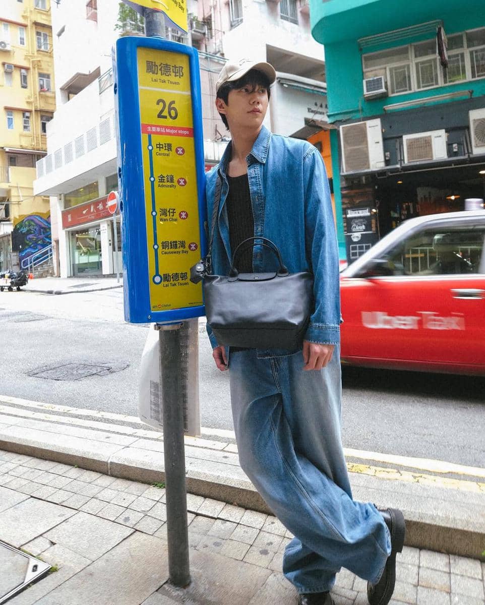 inspirasi style ala Lee Jun Young