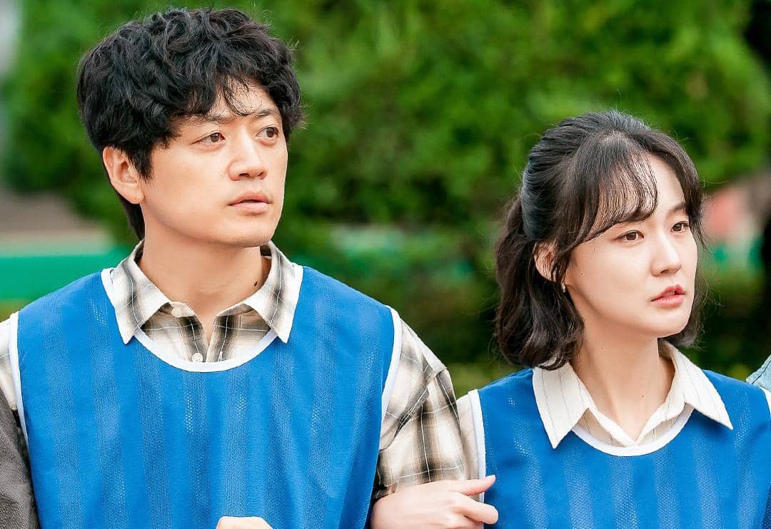 Jo Bok Rae dan Park Ye Young di drama Sold Out on You