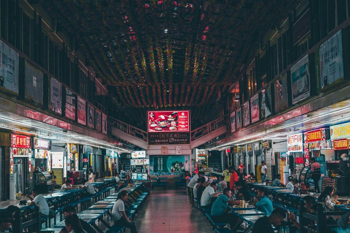Sentra Wisata Kuliner Surabaya yang Ramai, Murah, dan Enak