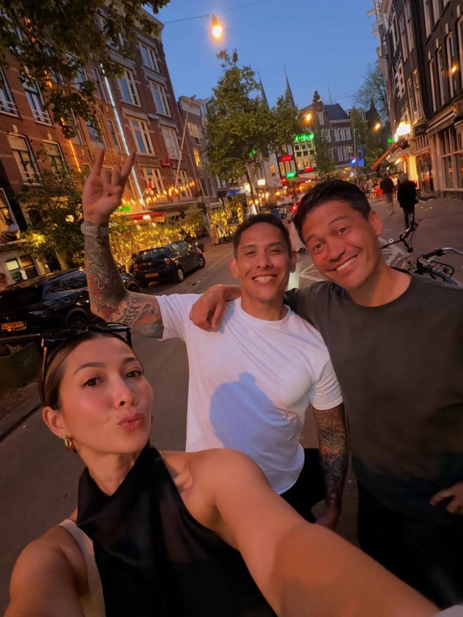 Ganindra Bimo dan Andrea Dian jalan-jalan di Amsterdam