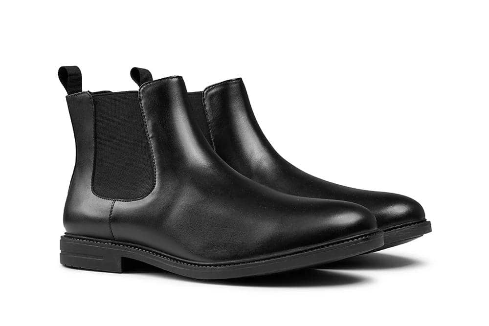 ilustrasi leather boots