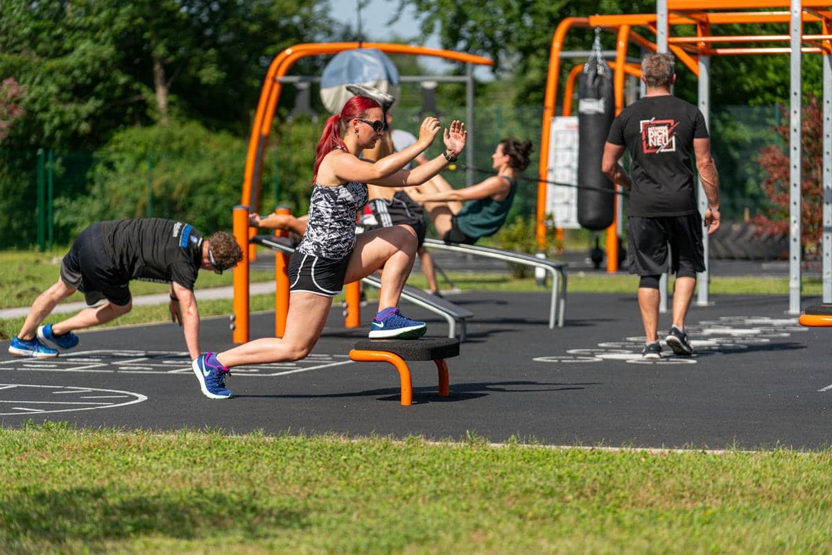 ilustrasi olahraga street workout