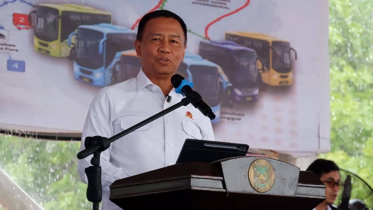 Subsidi BBM Rp300 T, Kemenhub Dorong Penggunaan Transportasi Massal