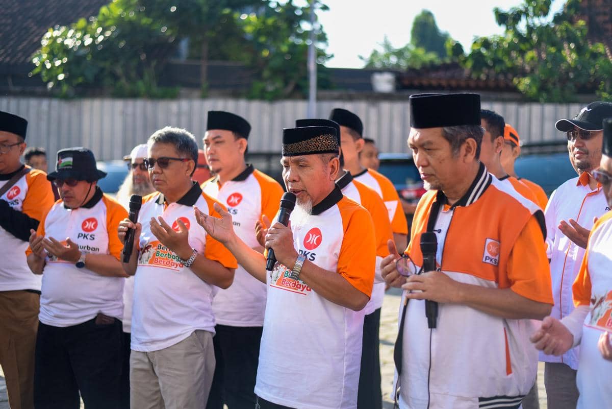Idul Adha 2026, PKS Salurkan Sapi Kurban bagi Korban Bencana Sumatra