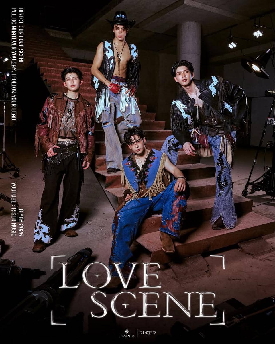 poster lagu "Love Scene"