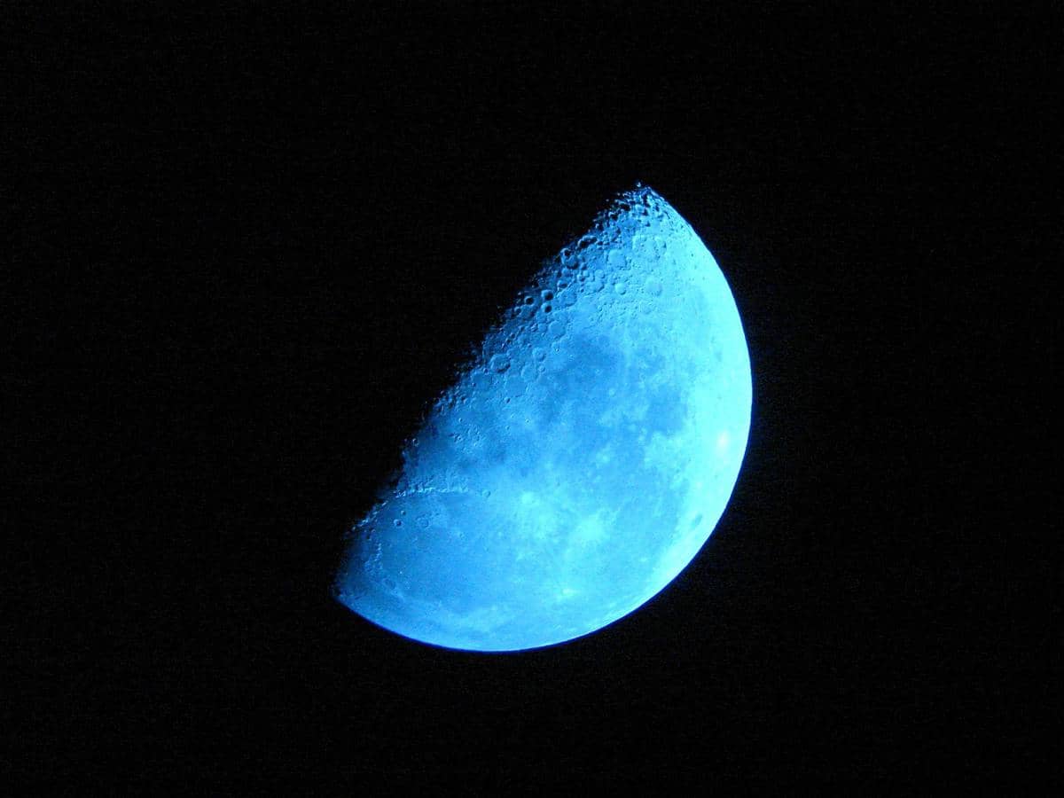 Waktu Terbaik Mengamati Blue Moon 31 Mei 2026, Jangan Ketinggalan!