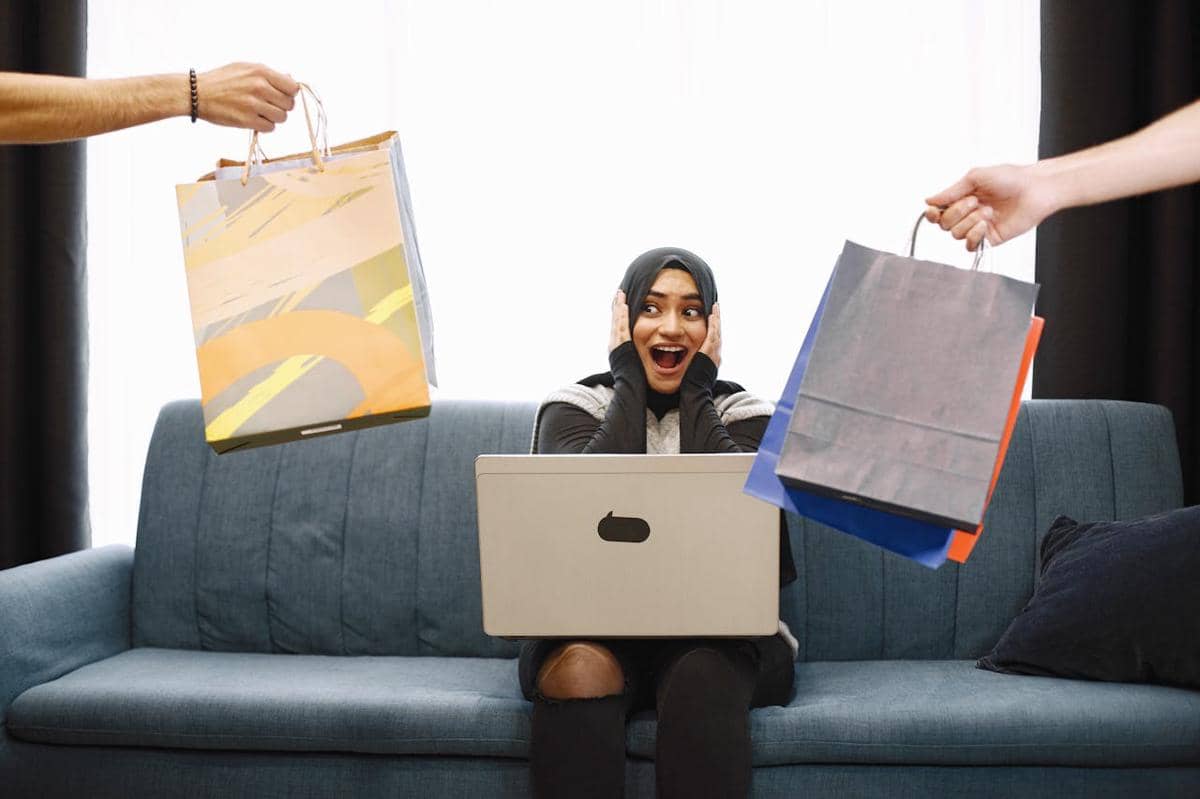 ilustrasi belanja online