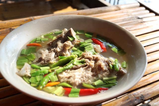 5 Tips Memasak Sop Janda, Gurih Pedasnya Bikin Ketagihan