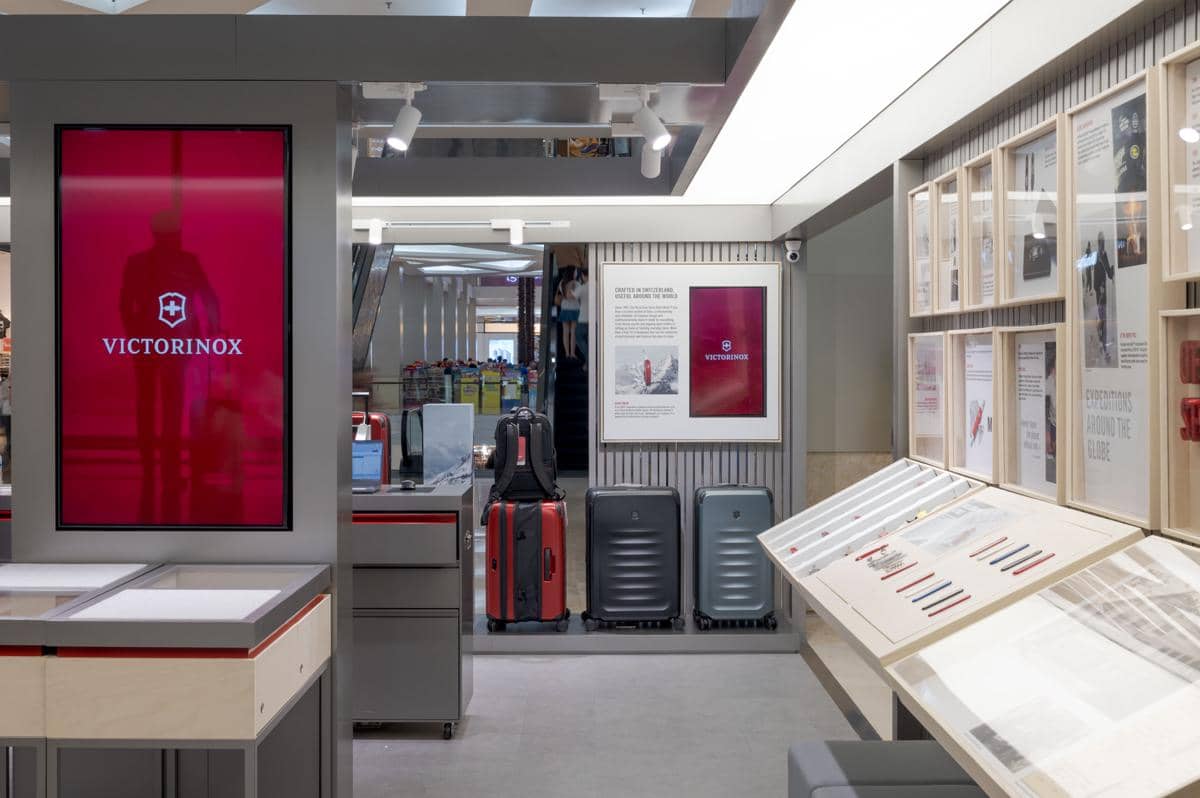 Victorinox Hadirkan Pengalaman Imersif Lewat Pop-up Store Barunya