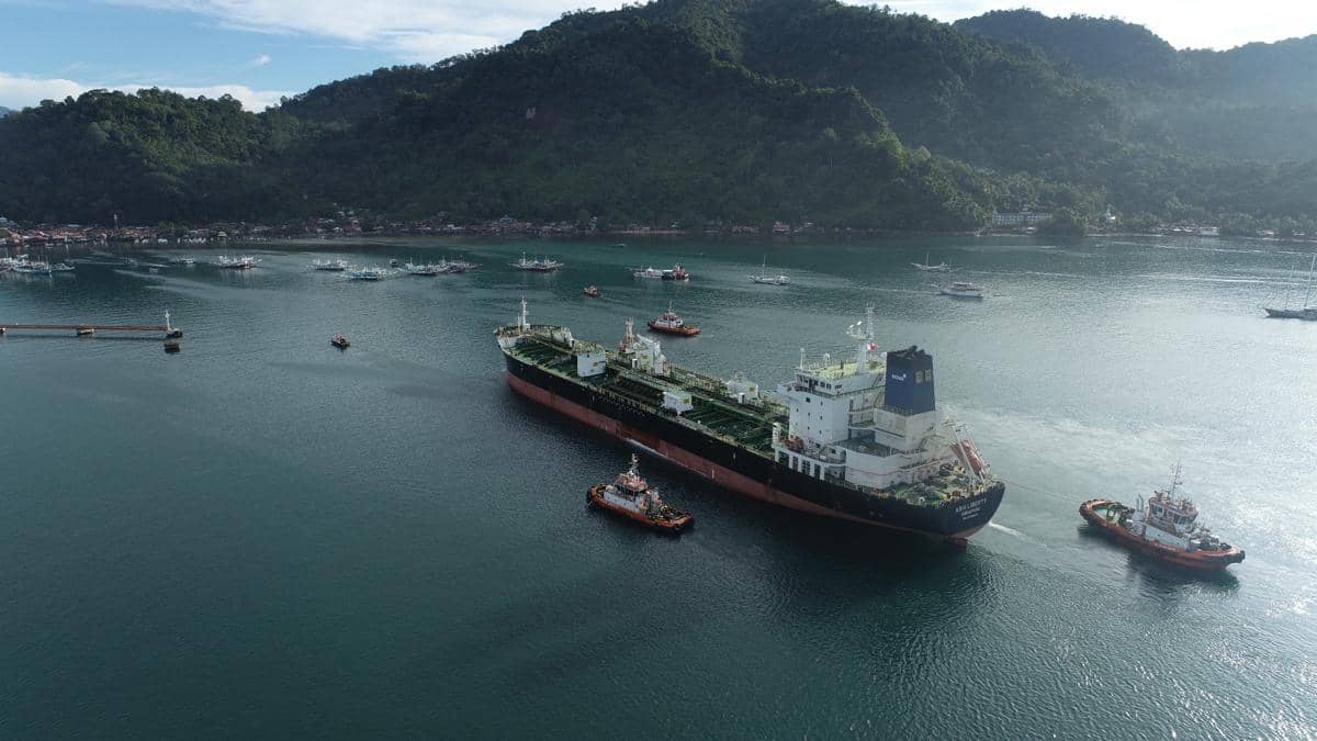 Aktivitas di Pelabuhan Teluk Bayur, Sumatera Barat. (Dok. PTP Nonpetikemas)
