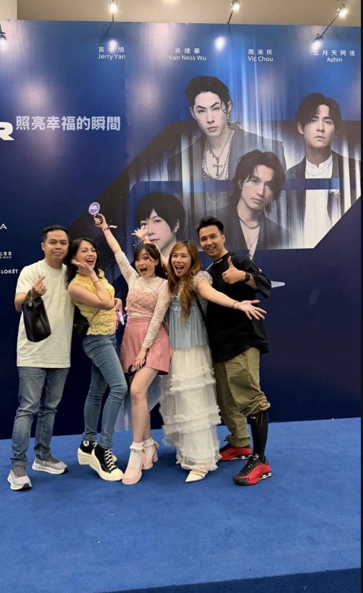 potret artis nonton konser F4 hari pertama