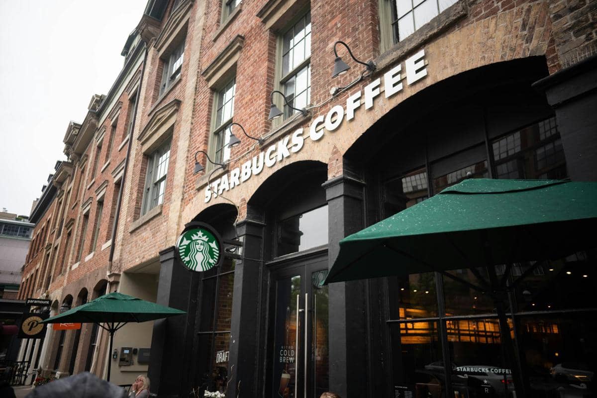 Starbucks Digugat di AS karena Klaim Bebas Gula Dianggap Menyesatkan