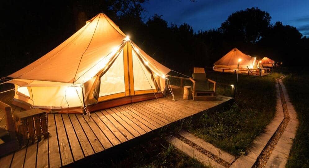 Glamping Aman? 5 Bahaya Tersembunyi yang Wajib Kamu Tahu