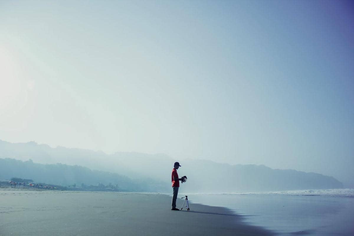 ilustrasi gambar pantai Parangtritis