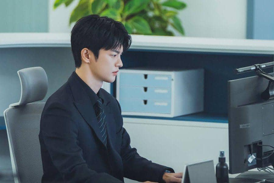 5 Alasan See You at Work Tomorrow Wajib Ditonton Pecinta Drama Kantor
