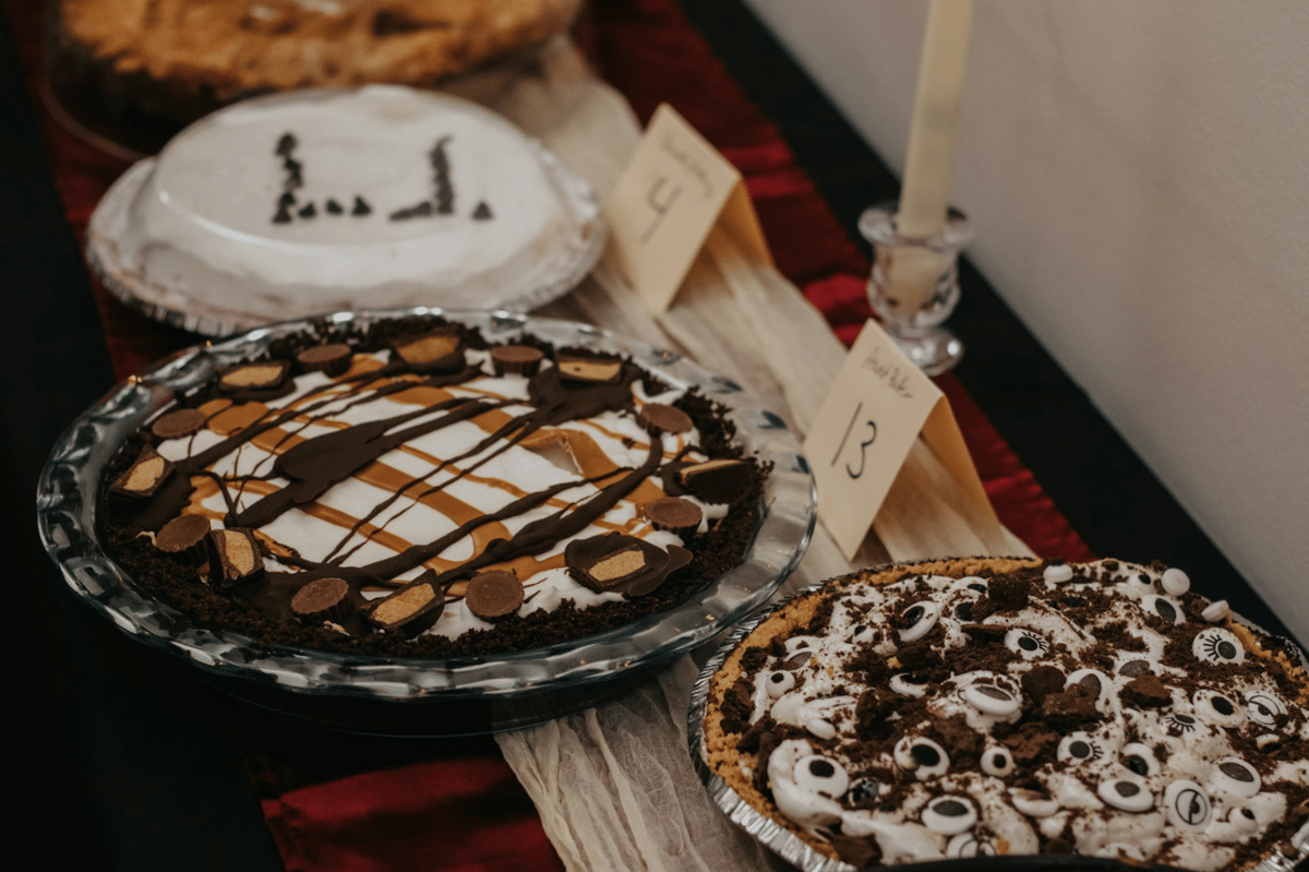 Resep Membuat Chocolate Cream Pie Ala Kafe, Manisnya Pas!