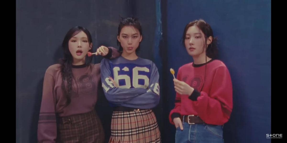 Cuplikan MV Suddenly