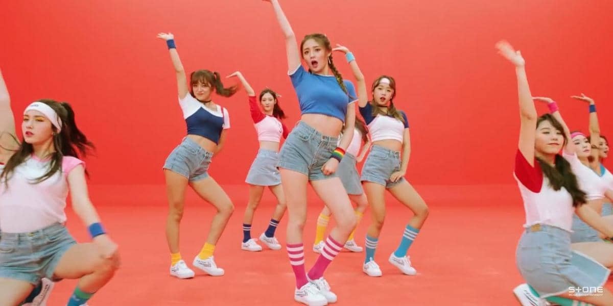 Cuplikan MV Very Very Very