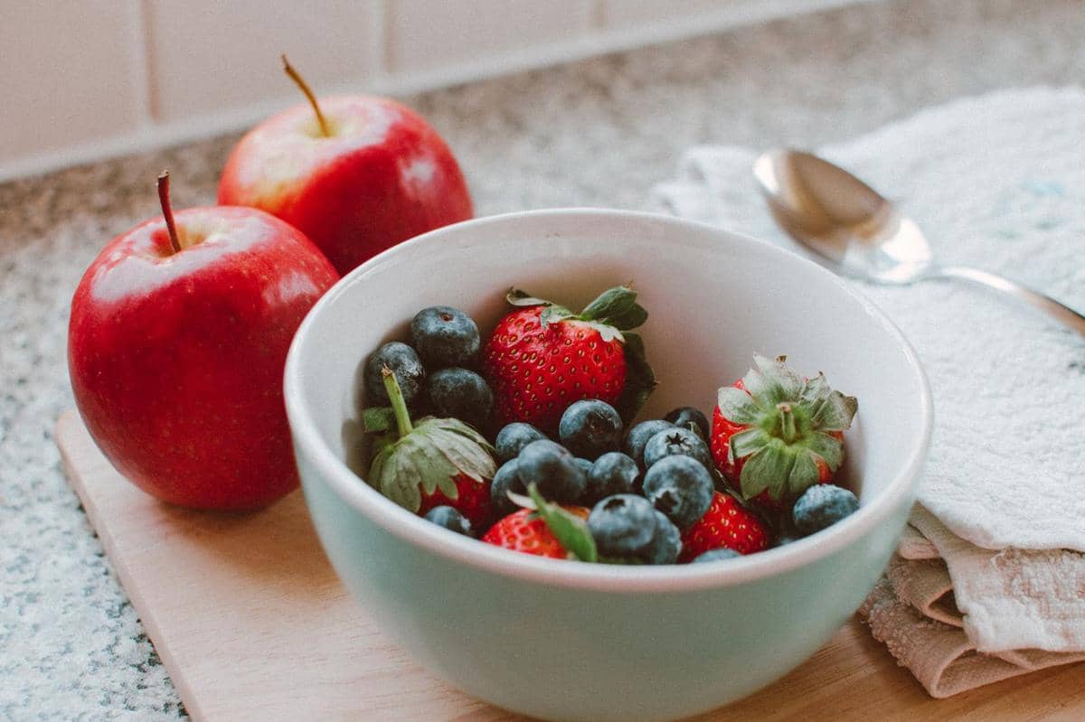8 Buah Tinggi Flavonoid yang Kaya Antioksidan dan Baik untuk Tubuh