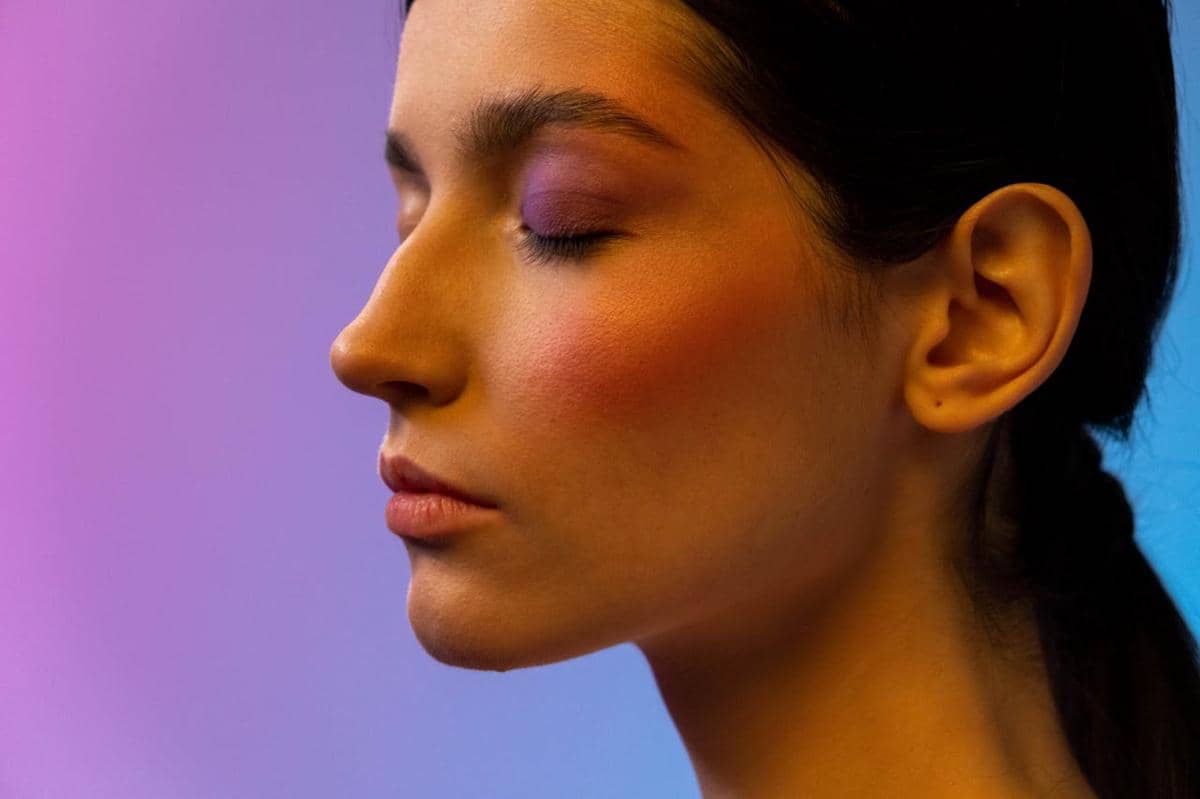 Ilustrasi makeup