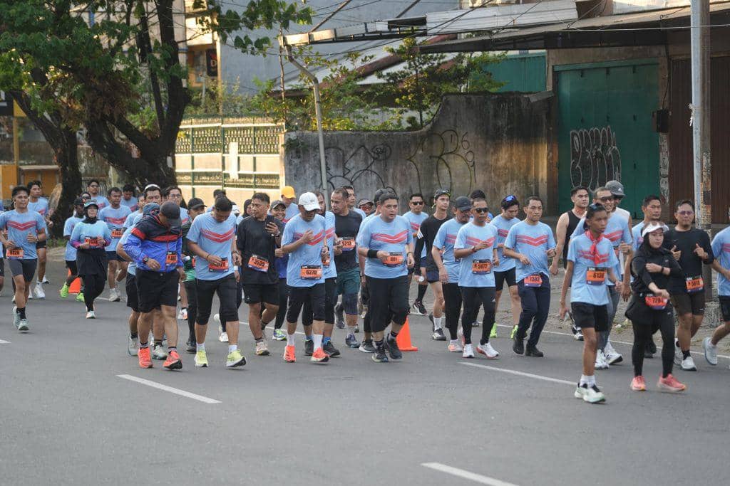 Munafri Lepas 12 Ribu Pelari di Makassar Half Marathon 2026