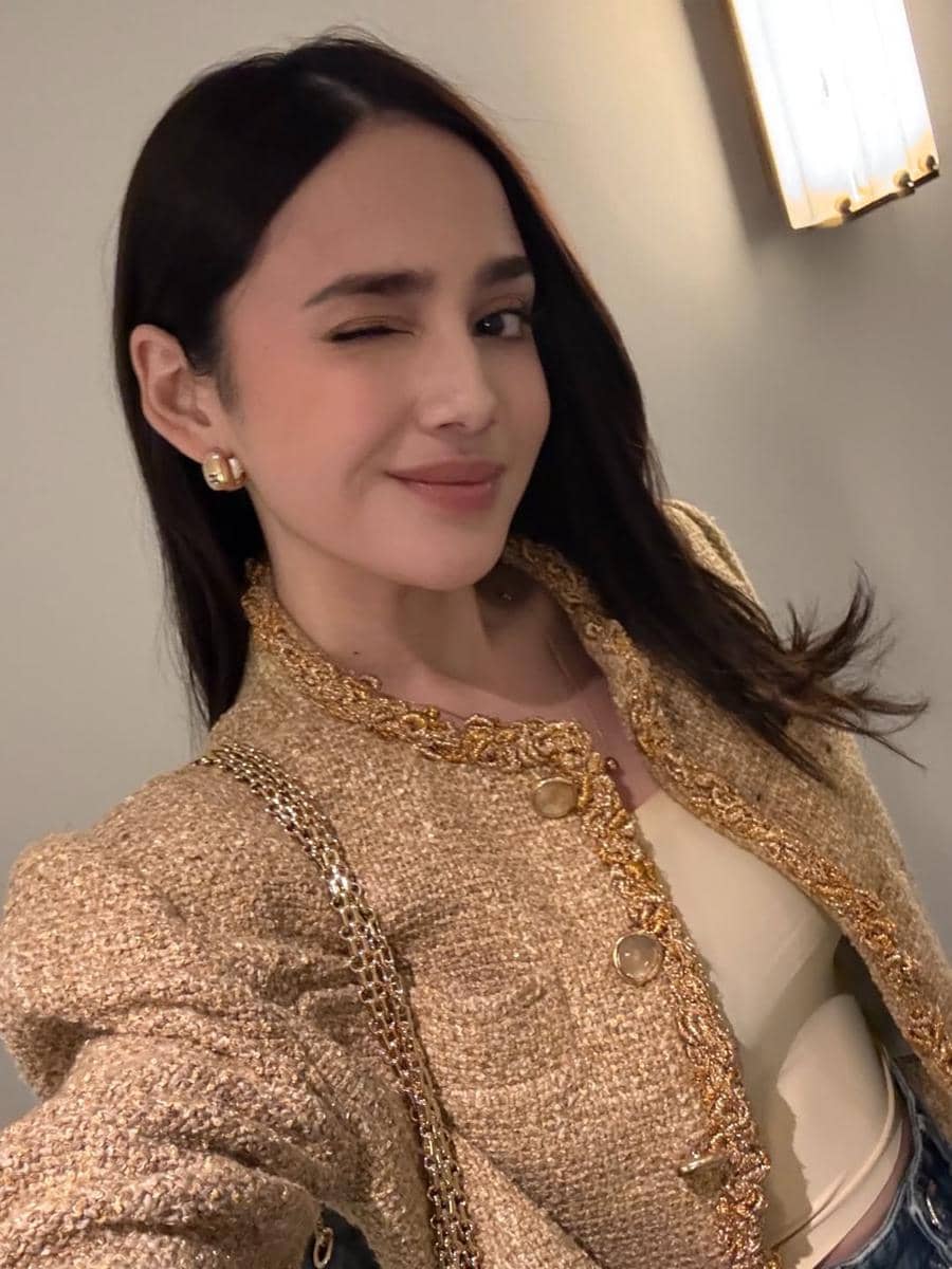 Detail Gaya Syifa Hadju di Chanel Metiers d'Art (instagram.com/syifahadju)