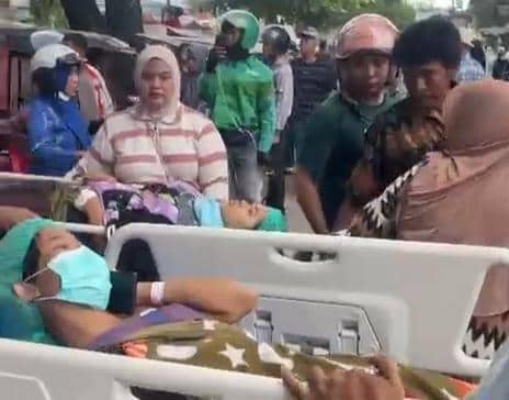 Pasien RSUD Syekh Yusuf di Kabupaten Gowa Panik usai saat gedung Terbakar, Jumat (29/5/2026). (Dok. Istimewa)