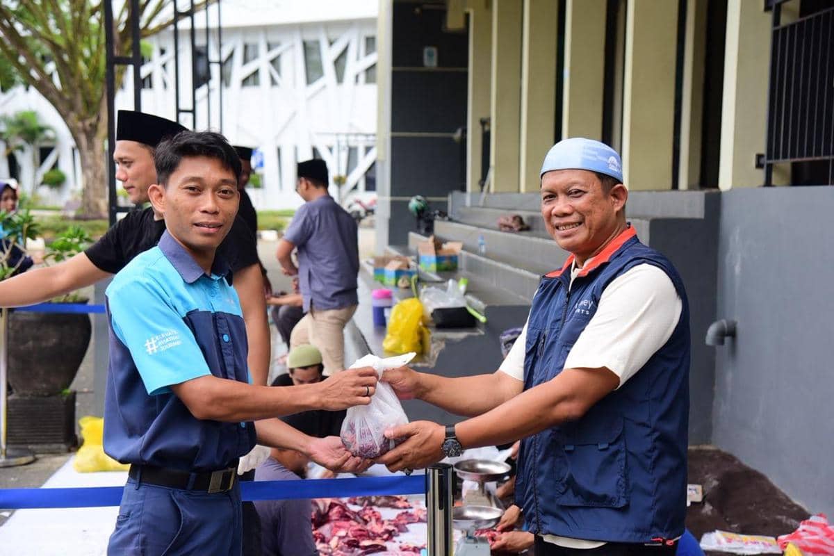 Bandara Sepinggan Kucurkan Bansos Rp89 Juta untuk Masyarakat Sekitar